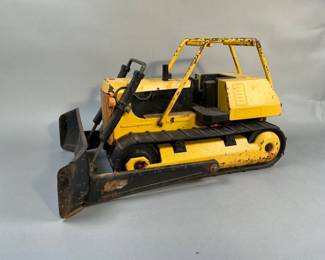 1970s Might Tonka T-9 Bulldozer