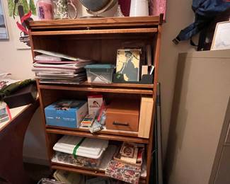 SCRAPBOOKING SUPPLIES