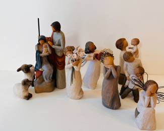WILLOW TREE FIGURINES