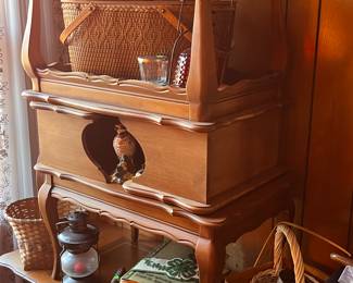 VINTAGE 4 H ITEMS, JACK MASON AND SAMMI NICELY POTTERY