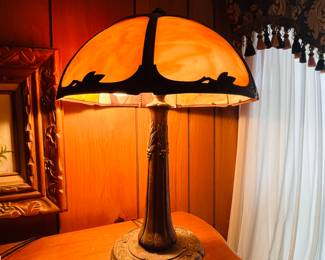 1920'S ART DECO SLAG GLASS LAMP