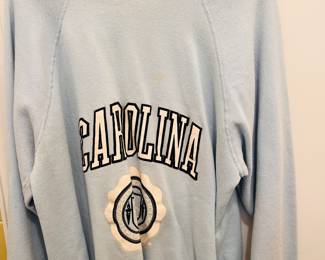 VINTAGE UNC SWEATSHIRT