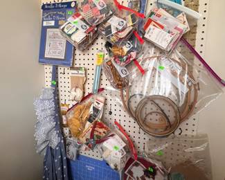 ASSORTED SEWING SUPPLIES