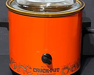 VINTAGE RIVAL CROCK-POT