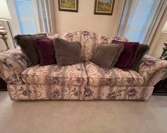FLORAL SOFA