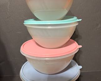 WONDERLIER TUPPERWARE SET