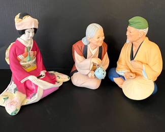 HAKATA MIMASU DOLLS