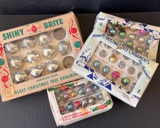 MINI SHINY BRITE ORNAMENTS