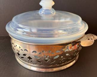 ANTIQUE PYREX IRIDESCENT GLASS CASSEROLE WITH HOLDER