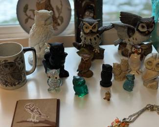 Collection of owl items