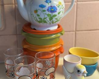 Vintage kitchen items