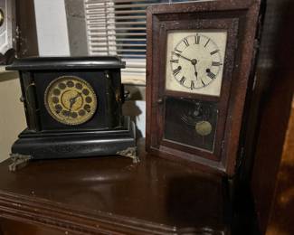 Antique mantel clocks