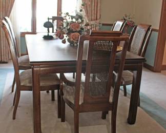 Thomasville Dining Table and Chairs
