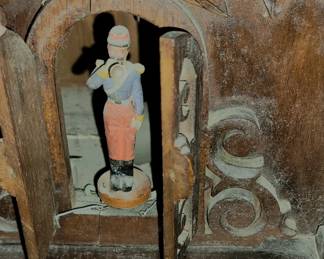 Black Forest trumpeter clock