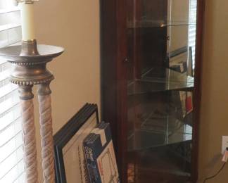 Corner curio cabinet