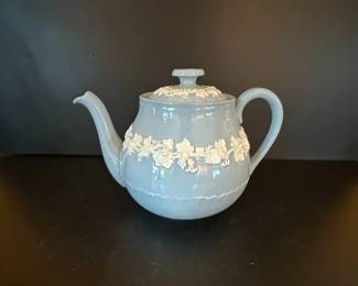 Wedgwood Queensware Teapot 