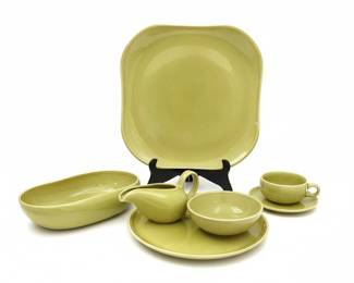 Russel Wright American Modern Chartreuse Ceramic Dinnerware Set 