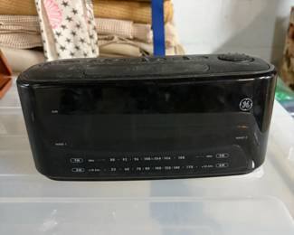 GE Digital Alarm Clock Radio