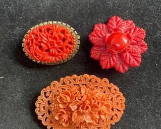 Vintage carved jewelry