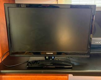 Toshiba 24SL41OU 24" 1080p LED LCD HDTV
