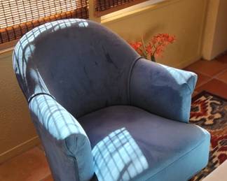 Accent chair 