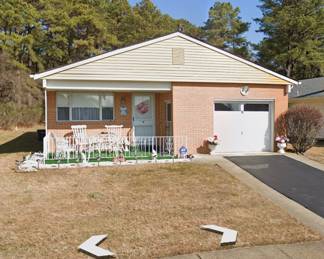 Another picture of the house