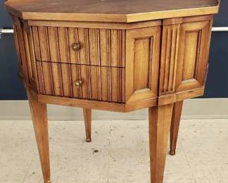 A Vintage Wm.A. Beckey Octagon End Table