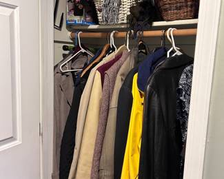 Men’s coats; accessories 