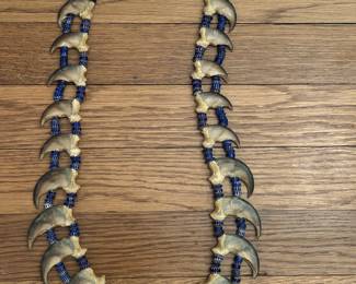 Bear claw necklace