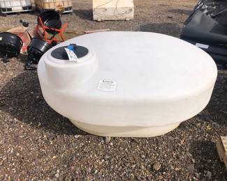 210 GALLON POLY TANK