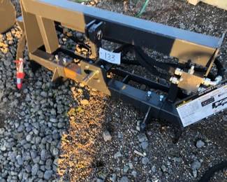 SKID STEER 3 PT HITCH ADAPTER