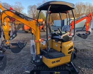 CFG QK18R MINI EXCAVATOR