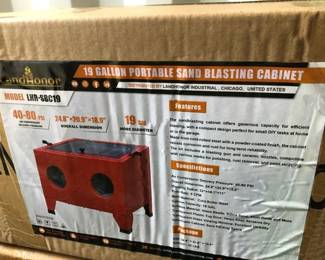 PORTABLE SAND BLASTING CABINET