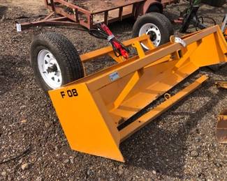 8 HYDRAULIC BOX BLADE