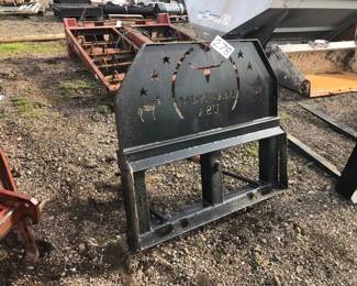 SKID STEER HAY SPEAR