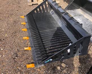 66 SKID STEER ROCK BUCKET