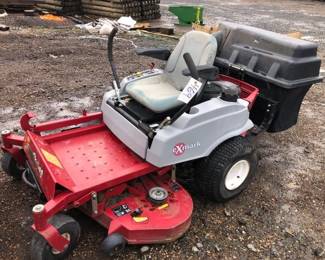 EXMARK QUEST ZERO TURN MOWER