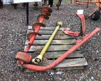 3 pt. POST HOLE DIGGER AUGER SET