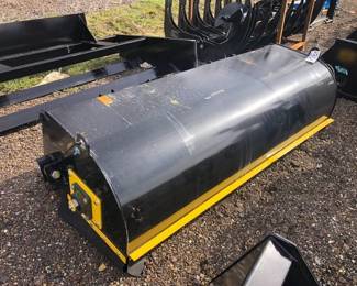 SKID STEER COVERED BROOM