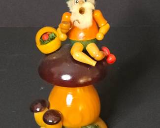 Erzgebirge Handarbeit Gnome Figurine