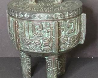 Vintage Ice Bucket 3 Footed Chang Yung Taiwan