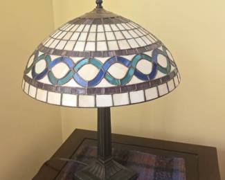 Tiffany Style Table Lamp