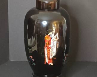 Antique Japanese Satsuma Ware Vase