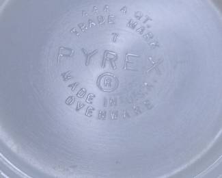 Vintage Pyrex Mixing Bowl