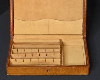 Vintage Leather Jewelry Box
