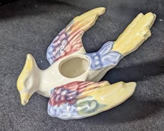 Morton Pottery Bird Wall Pocket 