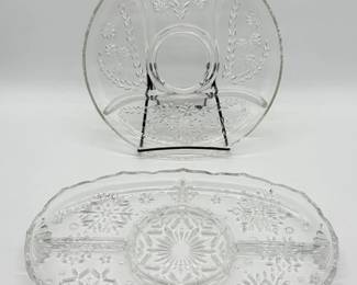 154 VintageClearGlassDividedServingTrays