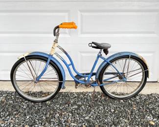 38 VintageSchwinnGirlsCruiserBicycle