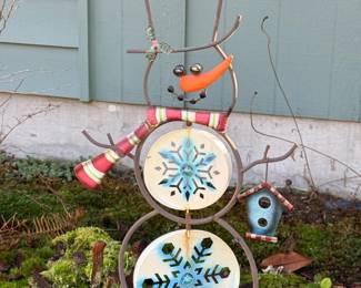 118 Metal34SnowmanGardenStake