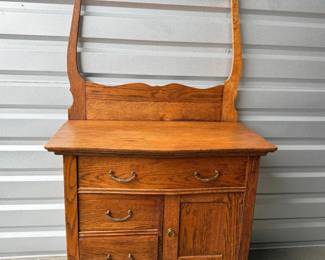 15 AntiqueWoodenWashstandwTowelBar